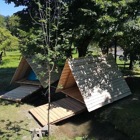 Kamp Na Otoku - Ljubno Ob Savinji Hotel Екстериор снимка