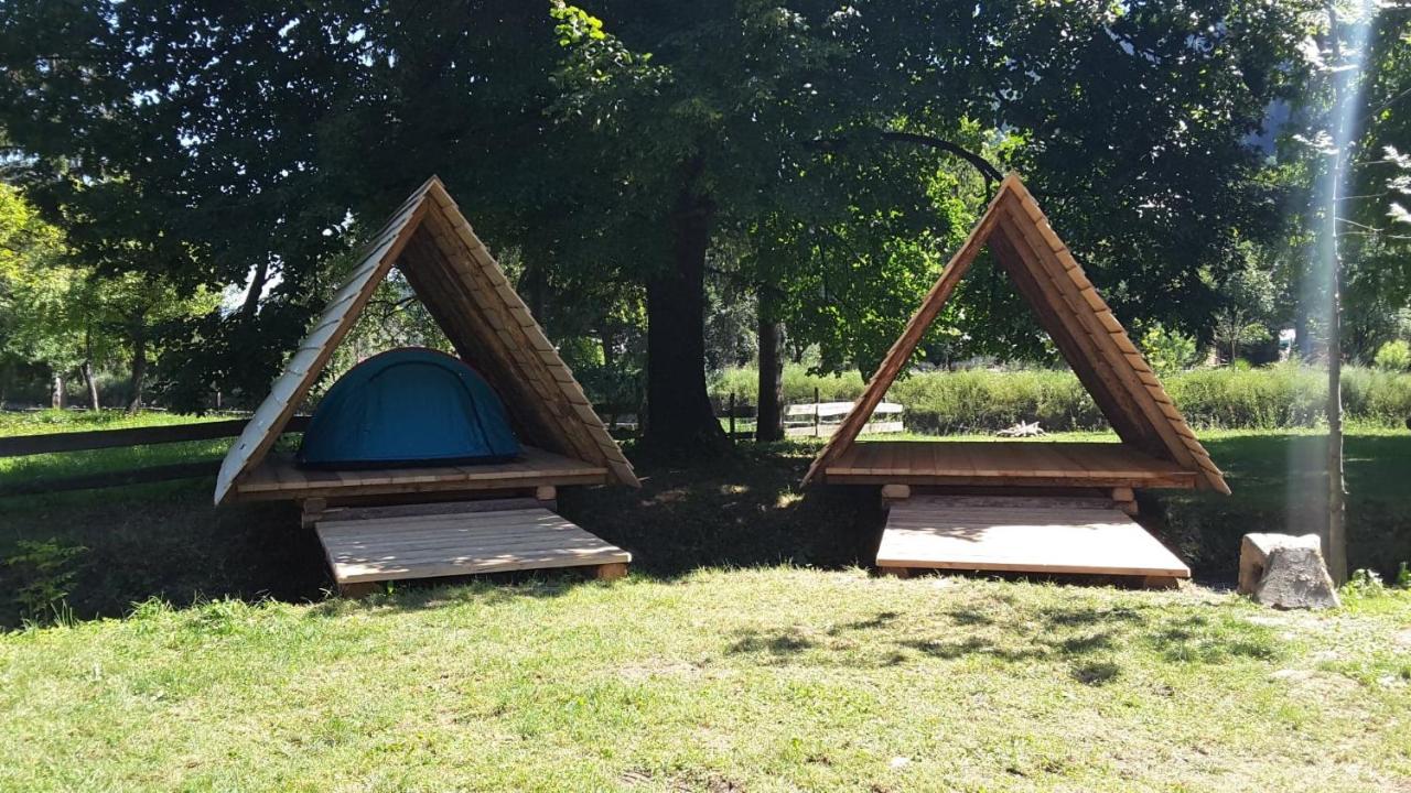 Kamp Na Otoku - Ljubno Ob Savinji Hotel Екстериор снимка