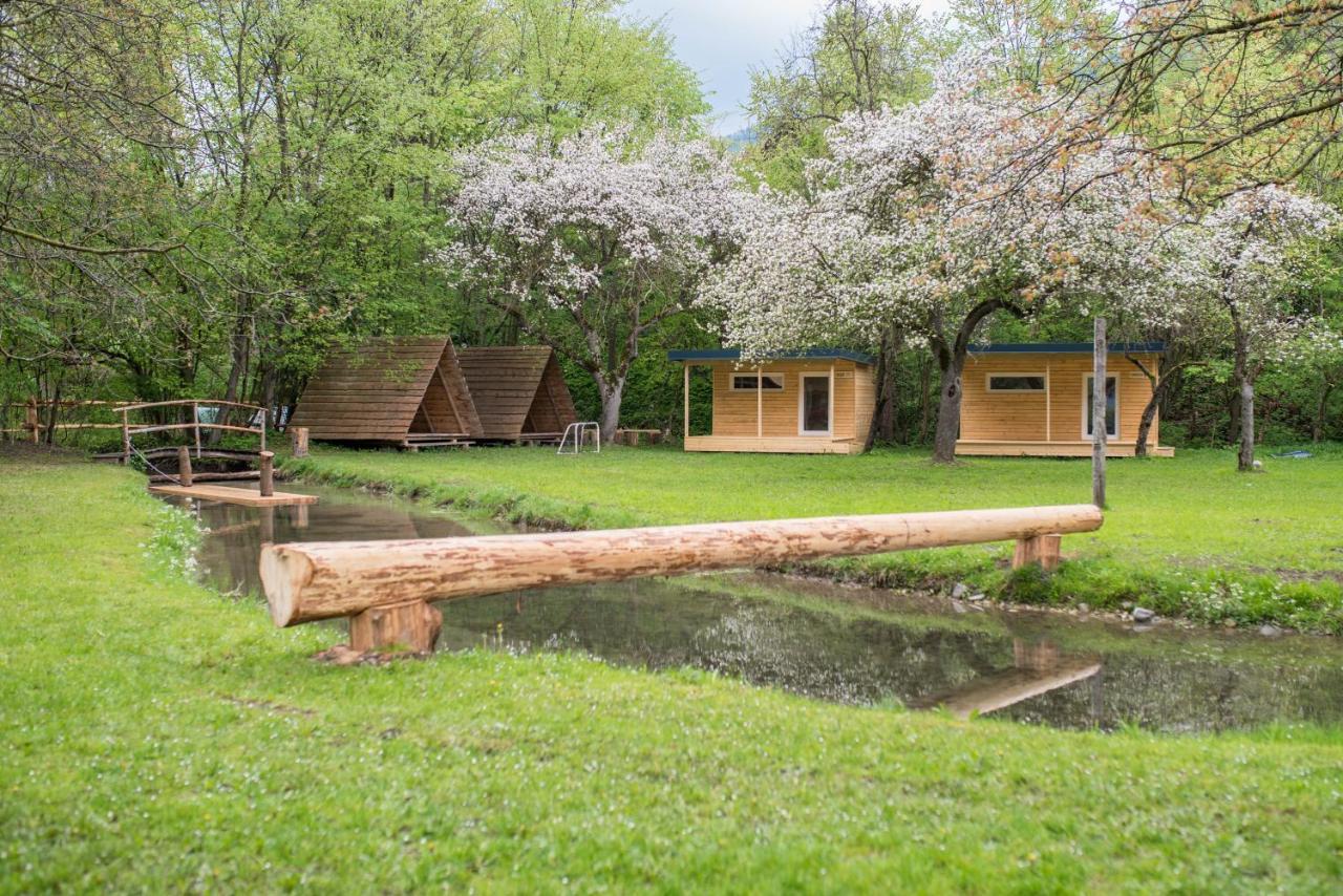Kamp Na Otoku - Ljubno Ob Savinji Hotel Екстериор снимка