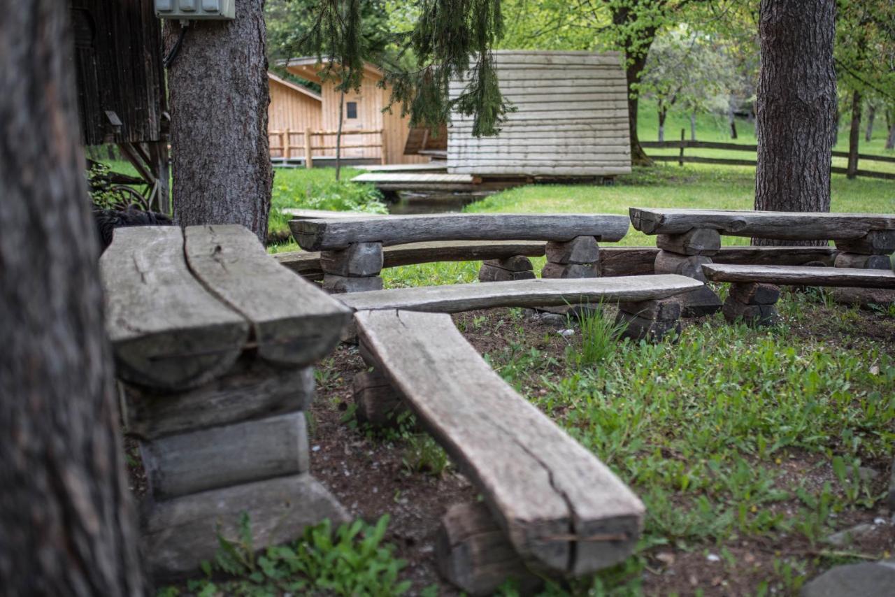 Kamp Na Otoku - Ljubno Ob Savinji Hotel Екстериор снимка